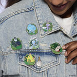 A Bug's Life Mystery Box Pin LFlifestyle1 view 2
